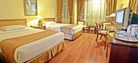 Hotel Bintang Wisata Mandiri Dżakarta Zewnętrze zdjęcie